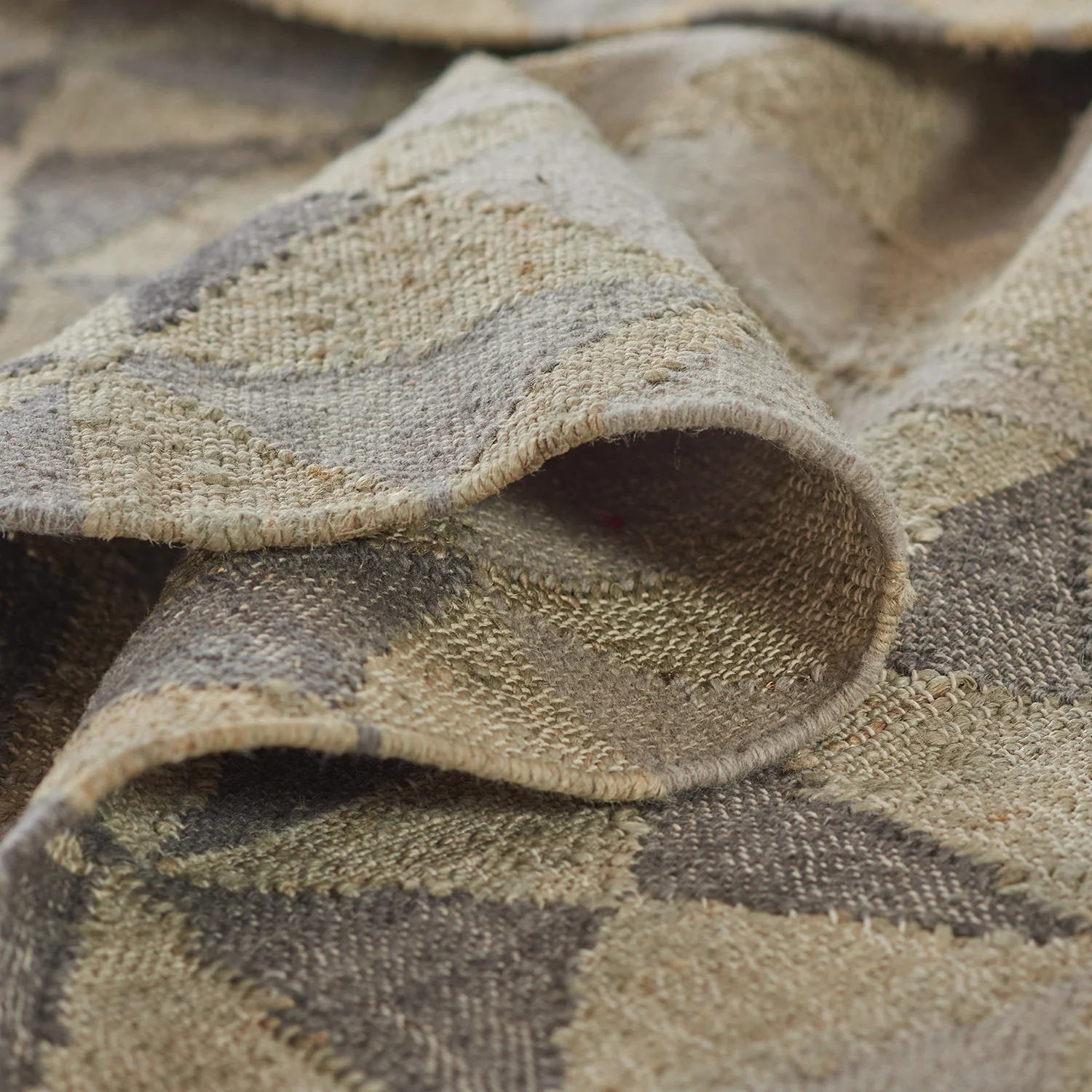 Gurara Chevrette Rug (Light Grey) - Image 2