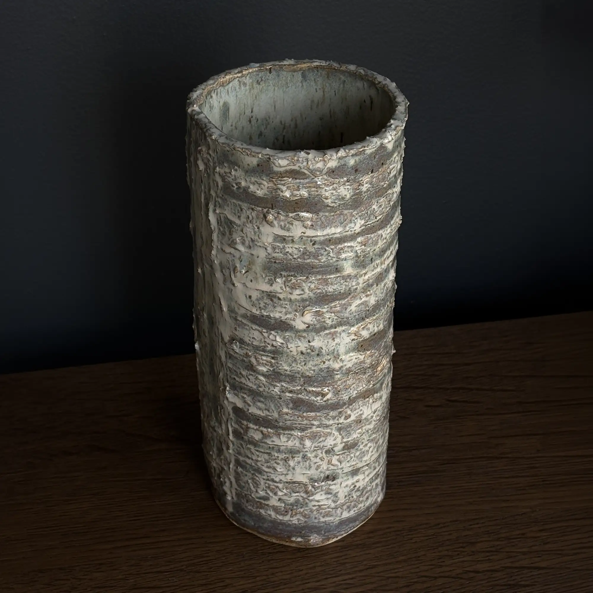 Handmade Tall Cylindrical Vase in Reactive Glaze - Image 4