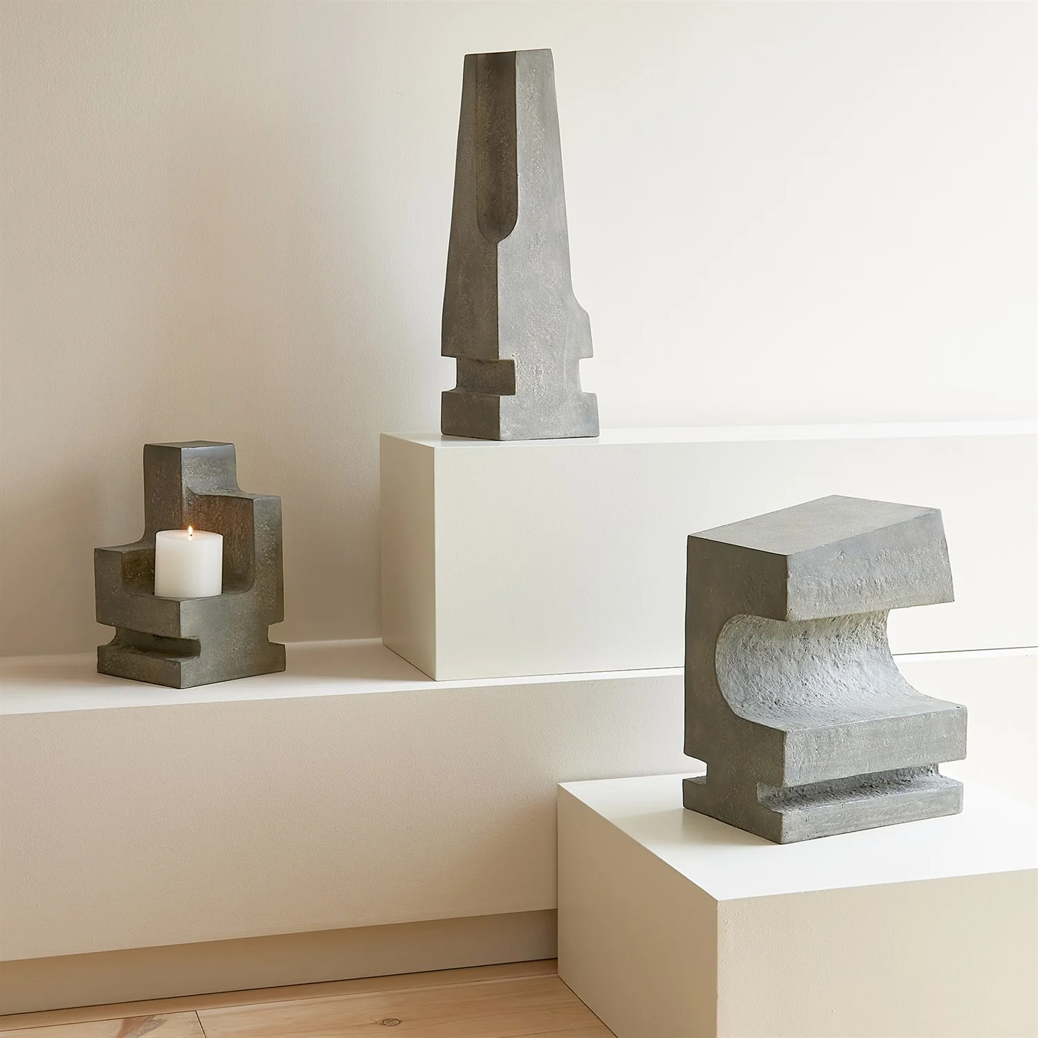 La Structure Sculptural Pillar Holder (Grey) - Image 6