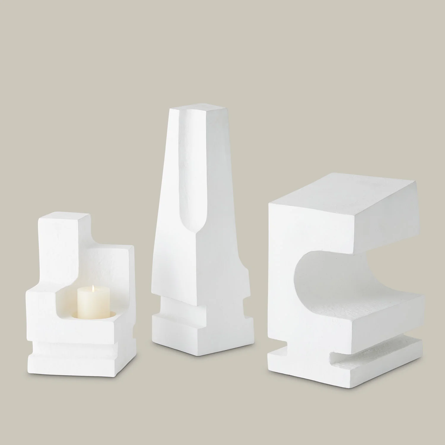 La Structure Sculptural Pillar Holder (White) - Image 4