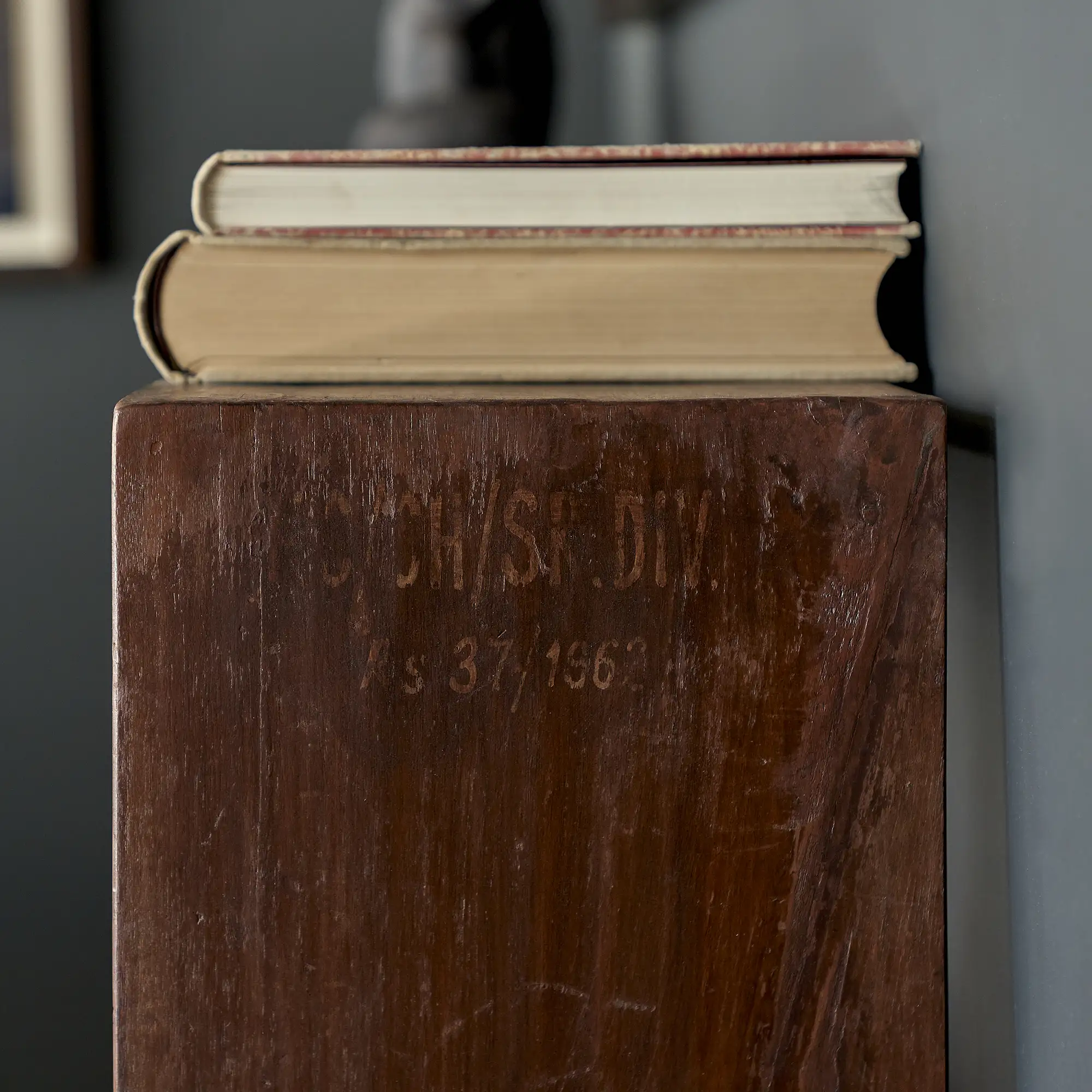 Pierre Jeanneret Bookcase, High Court, Chandigarh, 1962 - Image 6