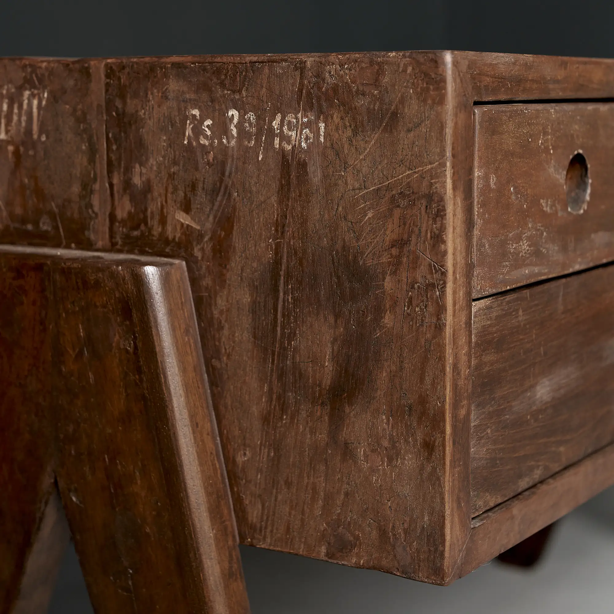 Pierre Jeanneret Pedestal Unit, High Court, Chandigarh, 1961 - Image 2