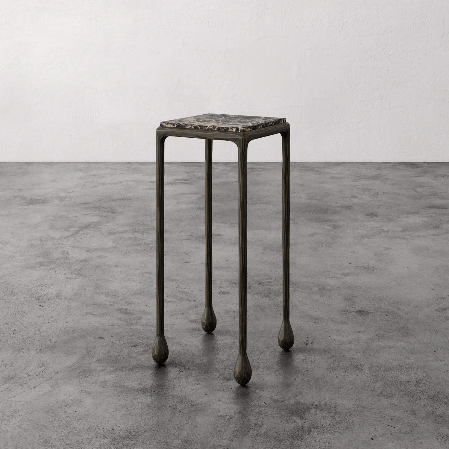 Ravelle Drinks Table